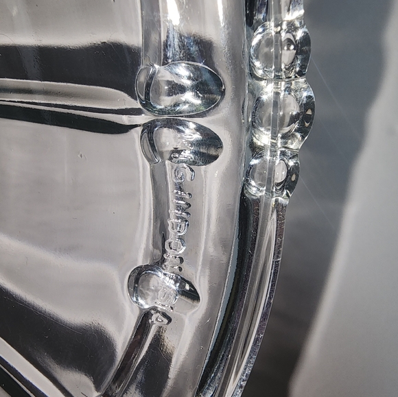 Vintage Decorative Glass Candy Bowl With Lid Grannycore - Picture 10 of 10